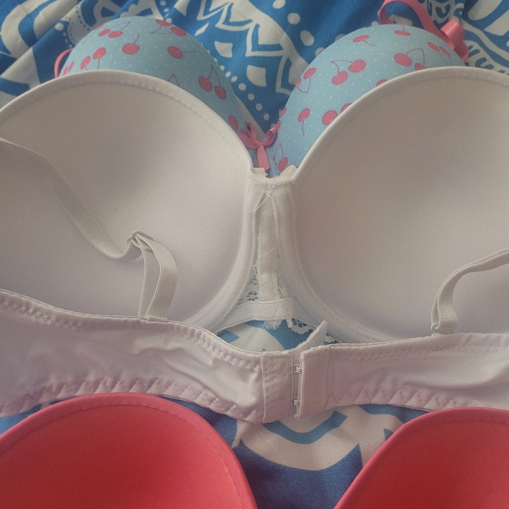 Bras from Rue21 - Picture 3 of 6